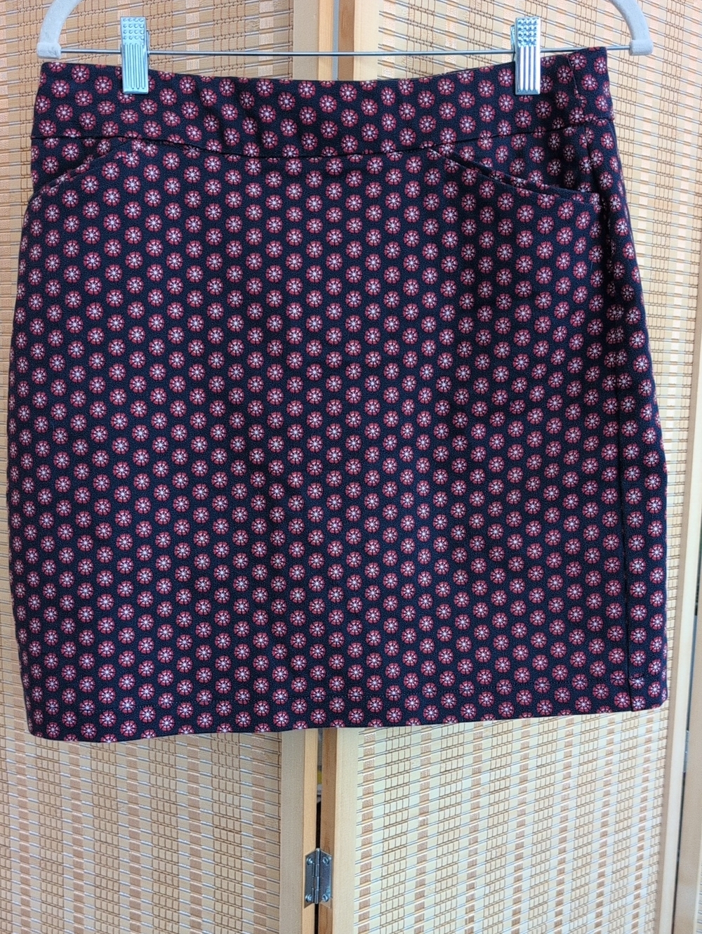 croft & barrow Navy Mini Skort with Red Geometric Dots